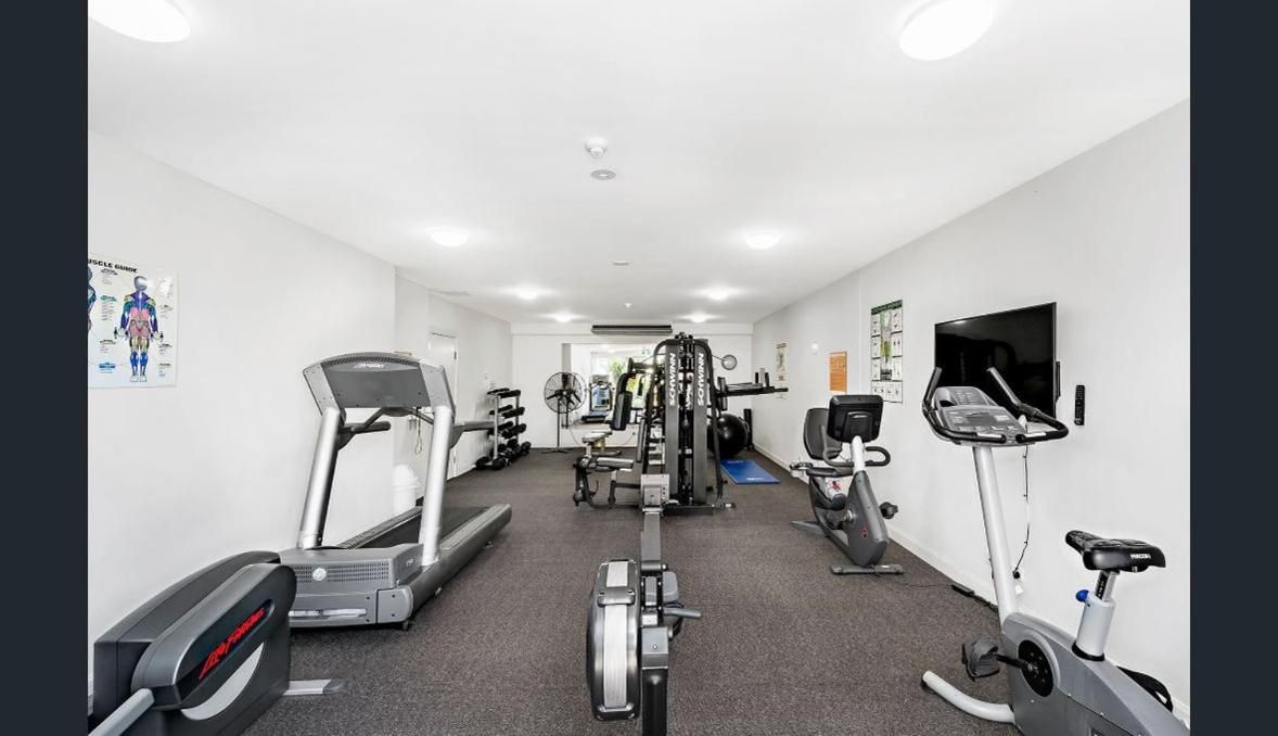 The Pinnacle Apartments Gold Coast Eksteriør bilde