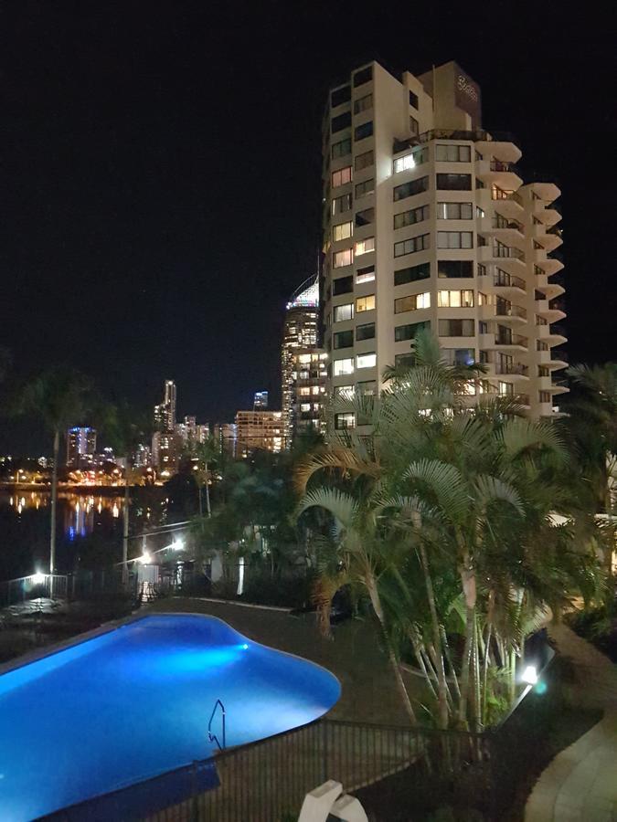 The Pinnacle Apartments Gold Coast Eksteriør bilde